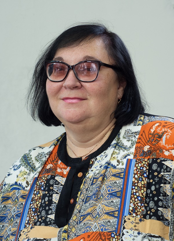 Сингаевская Елена Леонидовна.